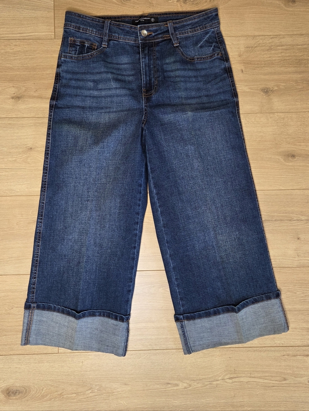 Truth + Theory Cropped Wide Leg Jeans Cuffed Hem Dark Wash Women’s 6P